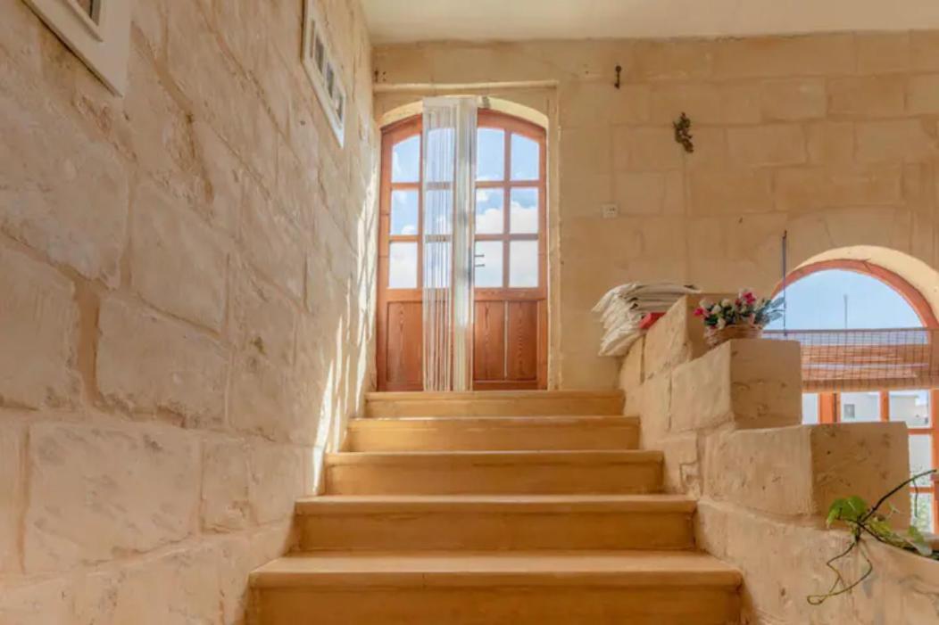 Ta' Frenc Farmhouse Villa Gharb  Bagian luar foto